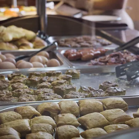 玛蒂尔达酒店 4* Vasilikí